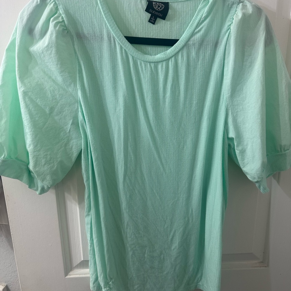 Bobeau Green Puff Sleeve Ruffled Blouse
